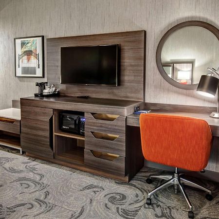 Hampton Inn Fresno Airport Eksteriør bilde