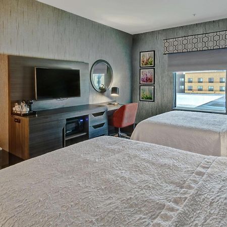 Hampton Inn Fresno Airport Eksteriør bilde
