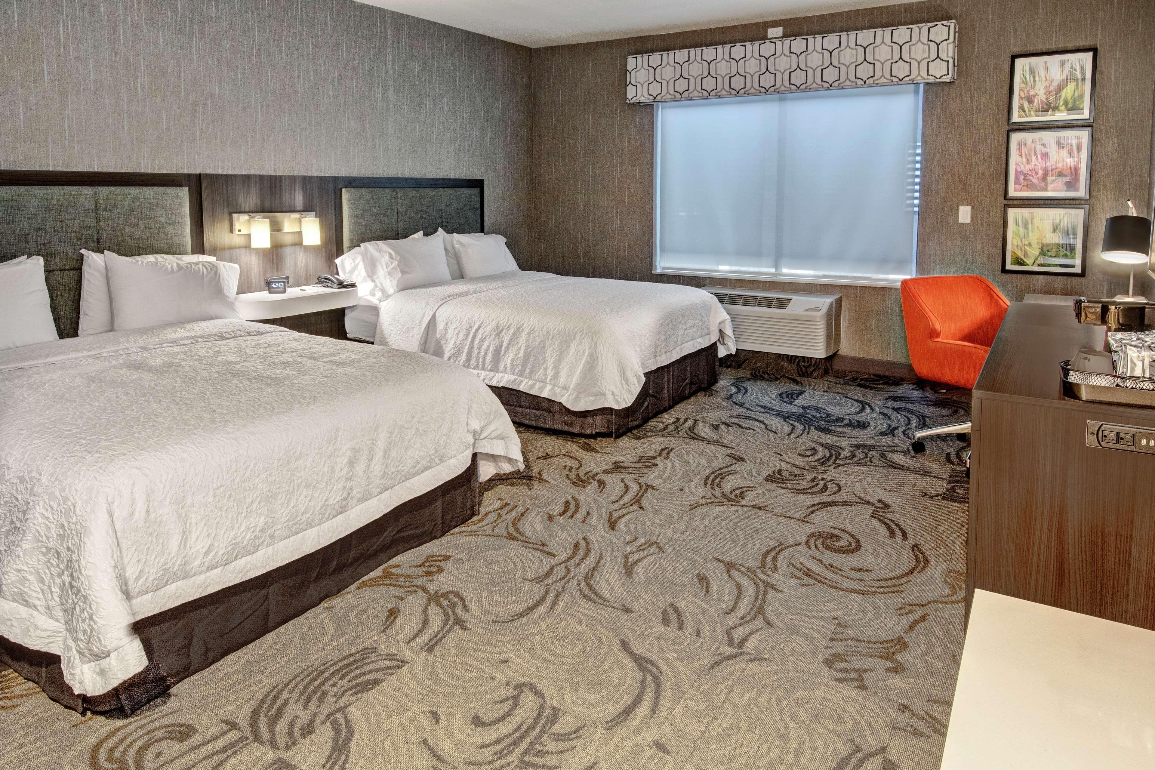 Hampton Inn Fresno Airport Eksteriør bilde