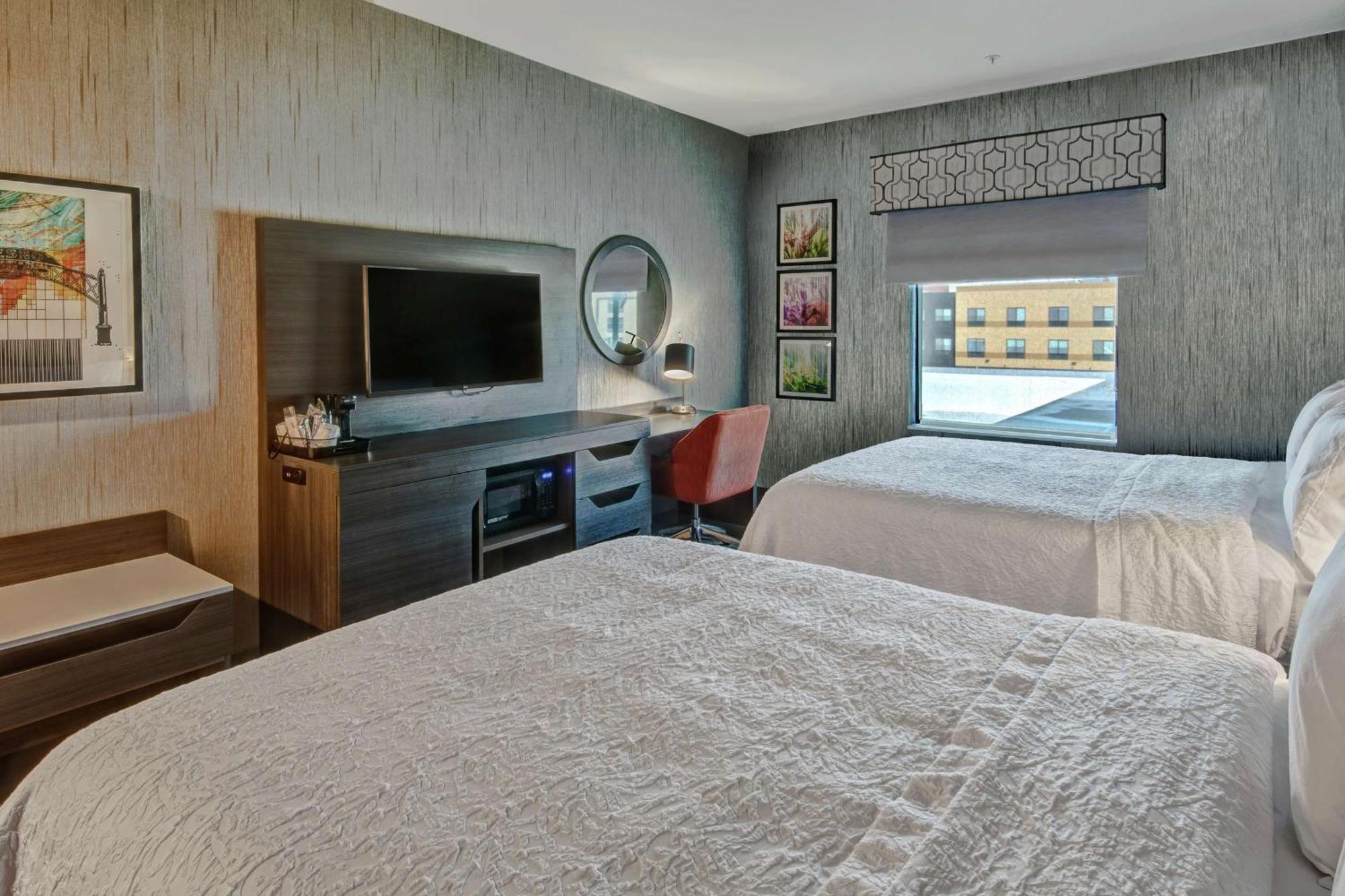 Hampton Inn Fresno Airport Eksteriør bilde