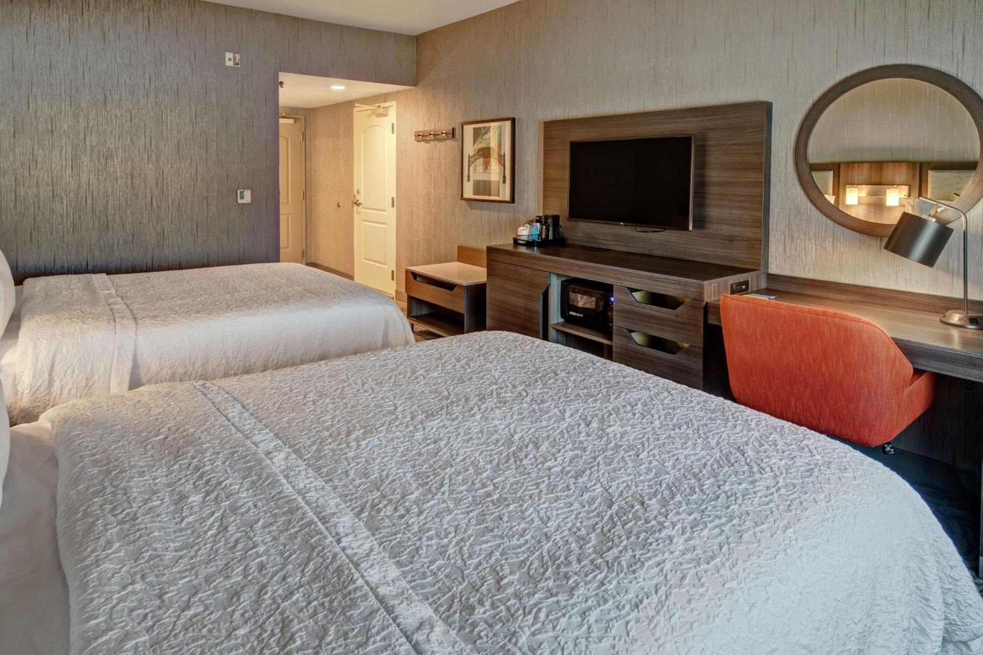 Hampton Inn Fresno Airport Eksteriør bilde