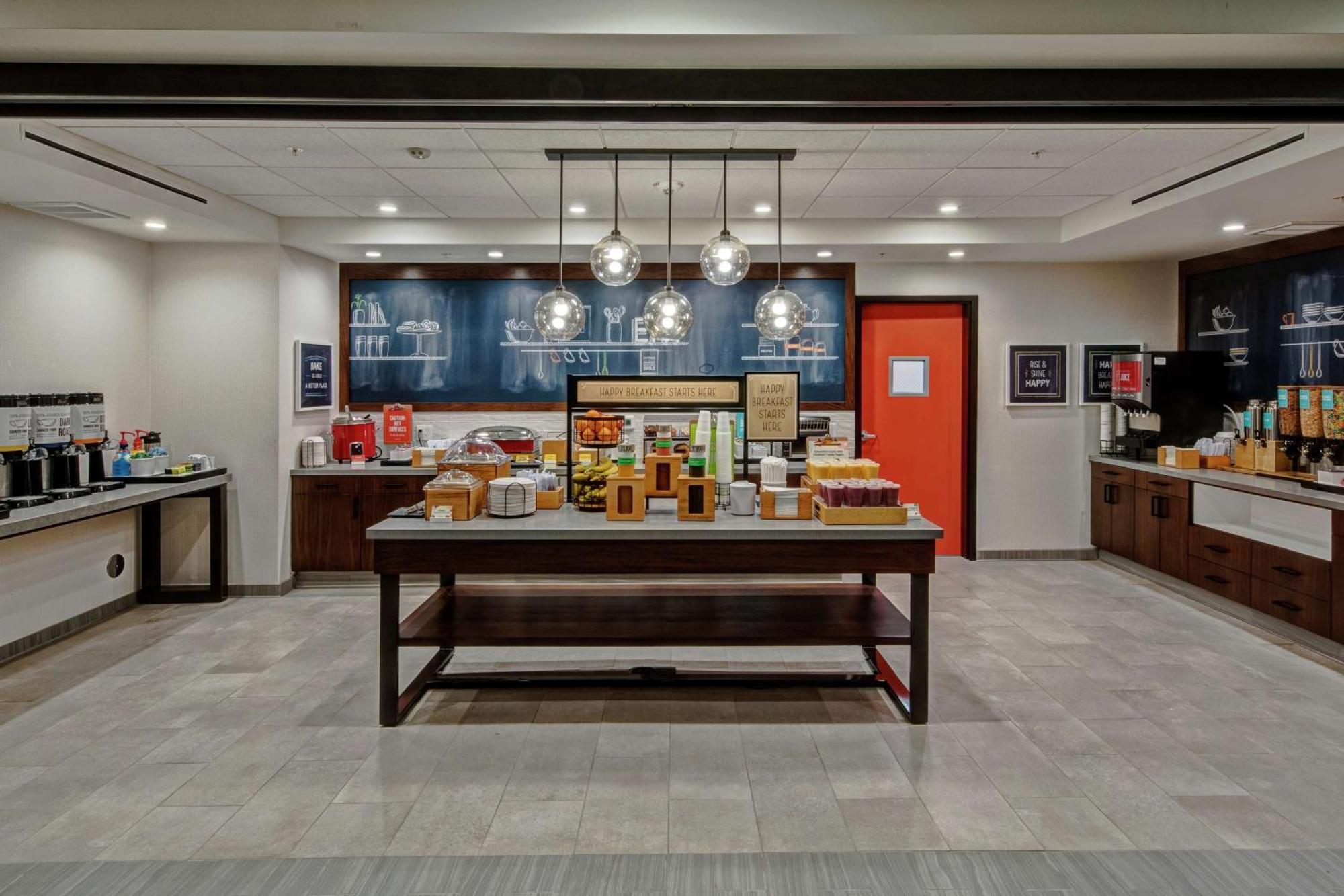 Hampton Inn Fresno Airport Eksteriør bilde
